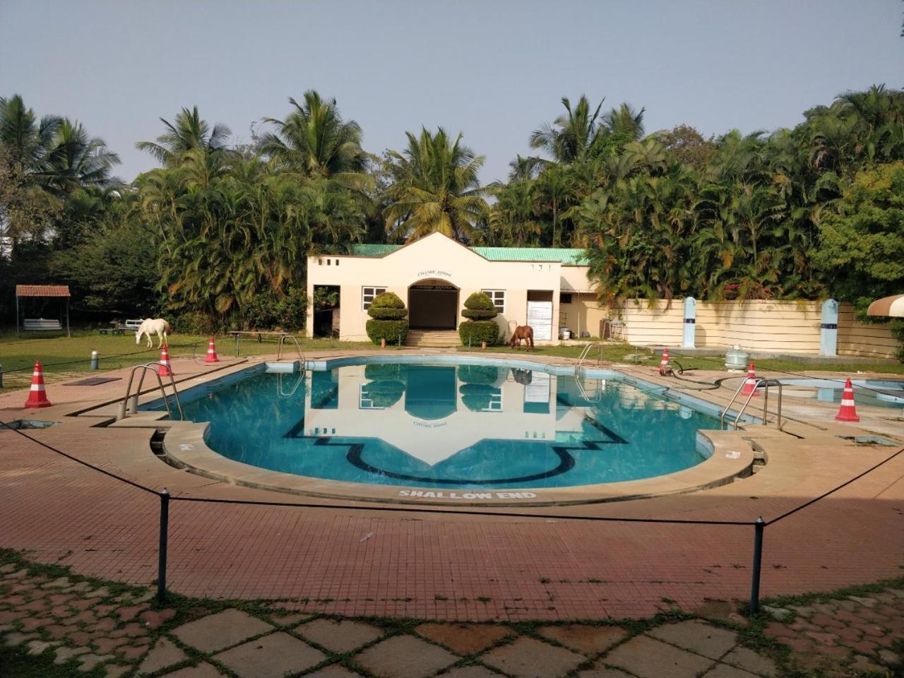 Dharamshi Resorts Hassan Esterno foto